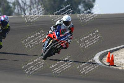 media/Nov-01-2025-TrackDaz (Sat) [[2b4d5192bc]]/C Group/1240pm (Turn 2 Outside)/